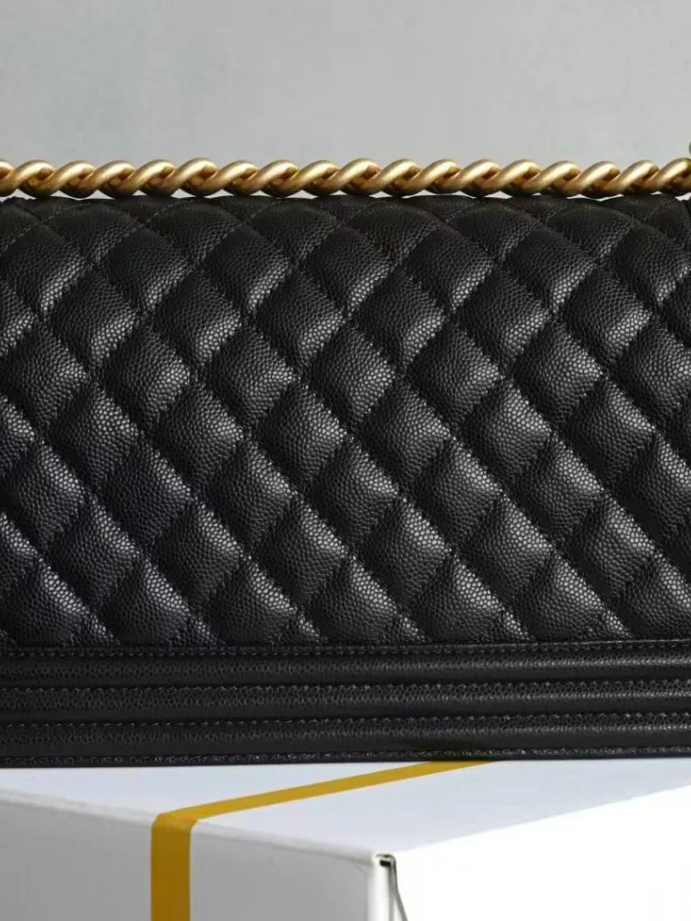 Classic Chanel Bag: A Stylish and Versatile Choice for Elegance